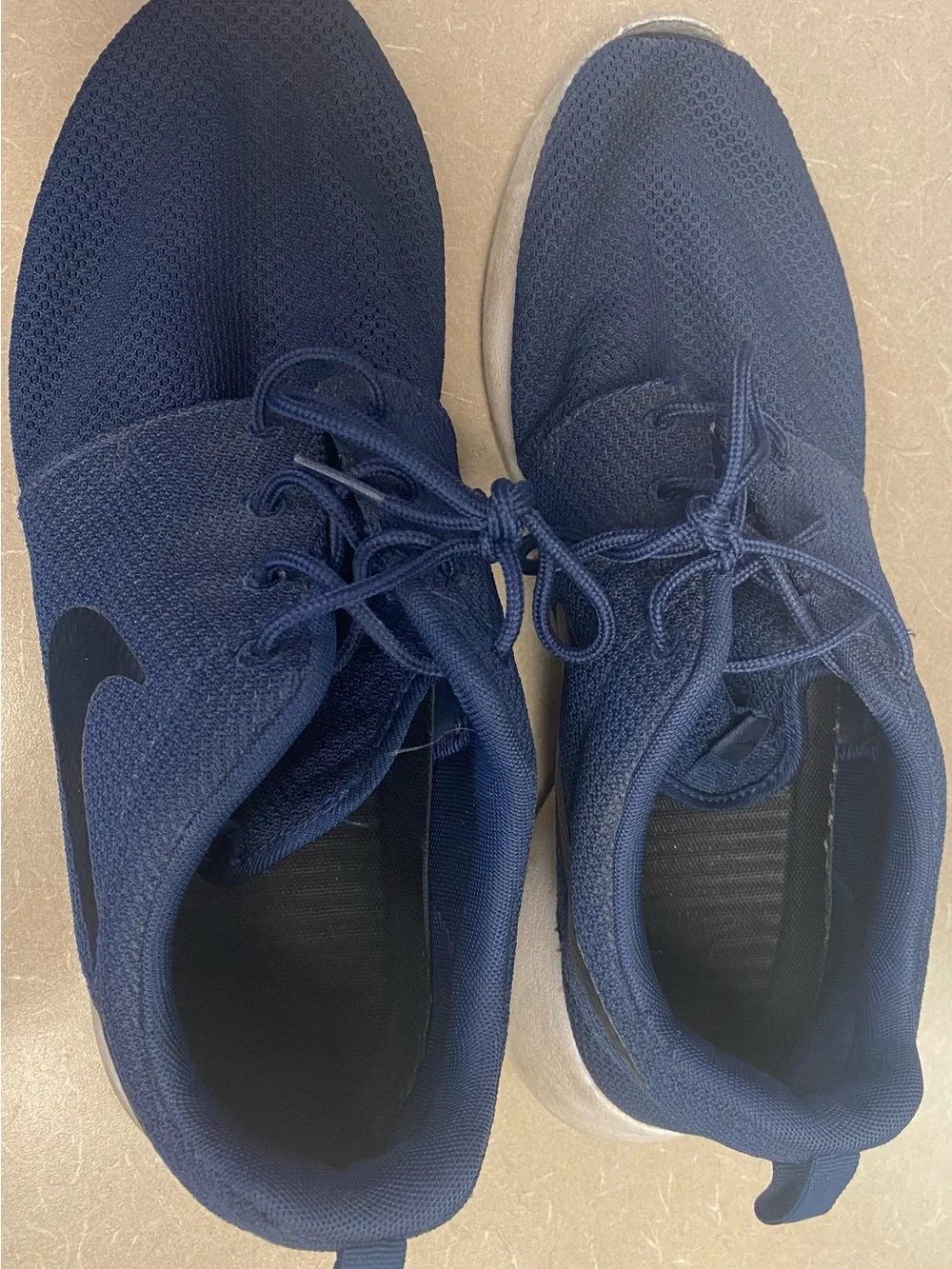 Nike Men’s Navy Blue Athletic Sneakers size 11
